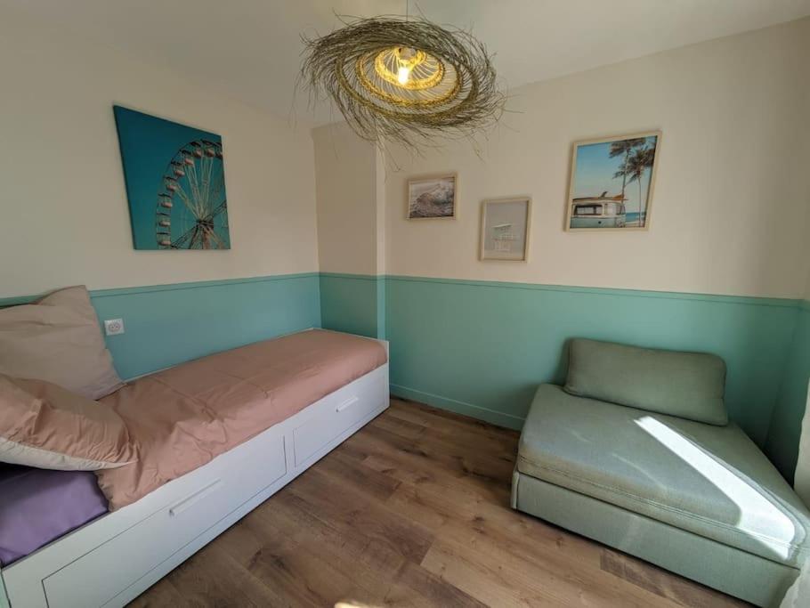 Appartement Avec Jardin Et Acces Mer Grandcamp-Maisy Exterior photo
